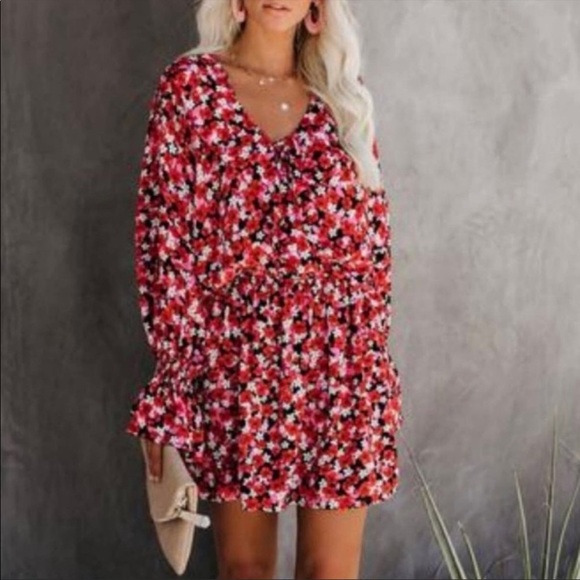 Vici floral dress 🌸 - Picture 2 of 5